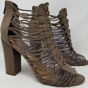 Bamboo Brown Suede Zip Back Heels Zipper Back Foot Hugging Heel Snug fit Size 10